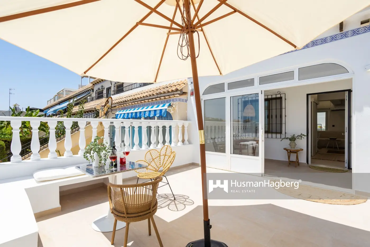 Rosaleda, Torrevieja – Modern apartment with two spacious outdoor areas in a popular residential area near the sea